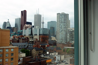 Toronto_22may06_1055am