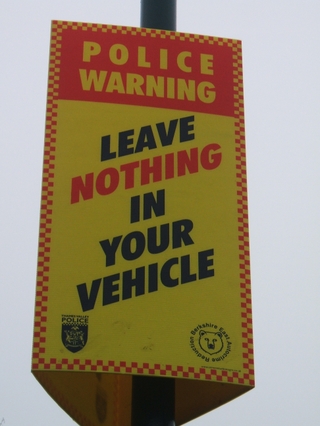 Police_sign