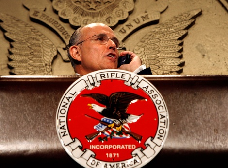 Giuliani2chipsomodevillagetty