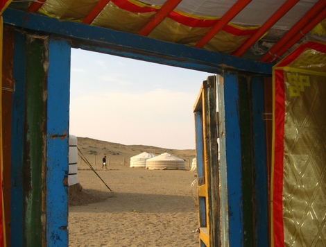 Hairhangobidesert1125am