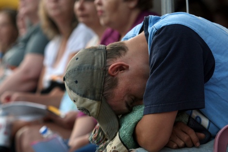 Waitingjohnmooregetty3