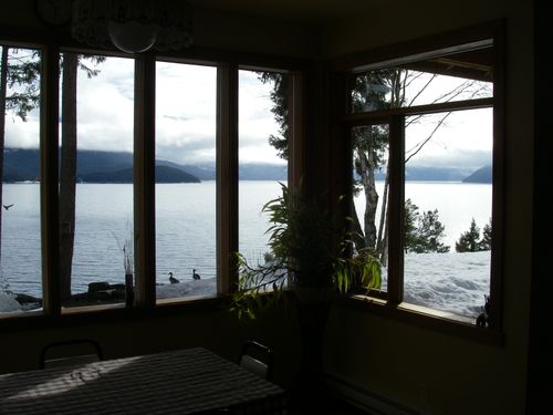 Kootenay-lake-british-columbia-canada-1041am