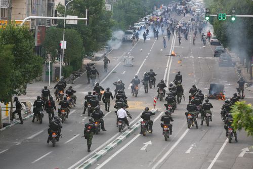 0620STREETBATTLEgetty