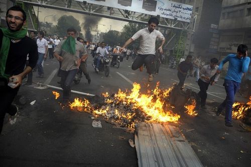 Iranian_protesters_14