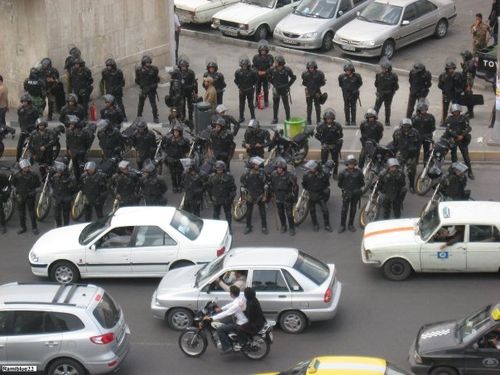 5153_101309279879841_100000023082480_35162_5011676_n (1)