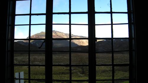 Haleakala-national-park-HI-1222pm