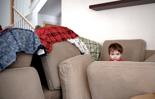 Couch-Cushion-Fort-21