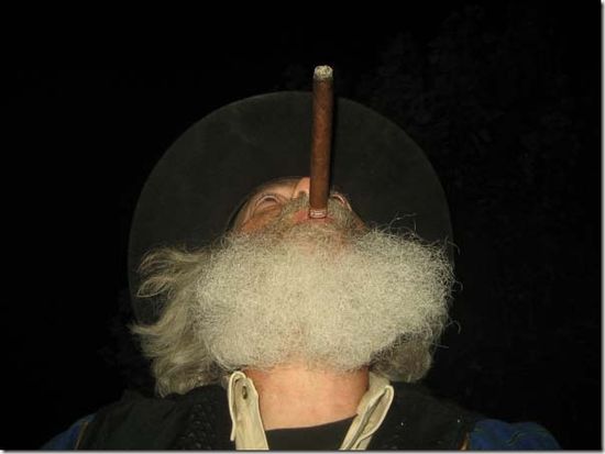 Smokinbeardfrombelow_thumb1