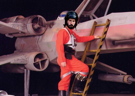 Sad-keanu-photoshops-14487-1280436695-11