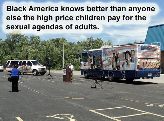 Enhanced-buzz-32034-1281995165-0