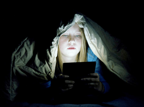 Glow_of_web Glow_of_web