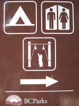 450px-Bear_warning_sign