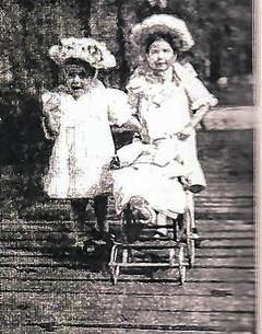 Hemingway-dress Hemingway-dress