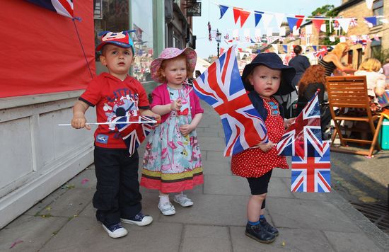 GT_WEDDINGPARTY_04292011