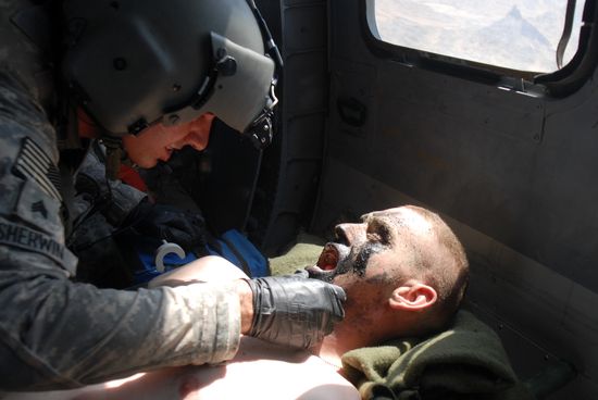 GT_SOLDIER-MEDIC-110617