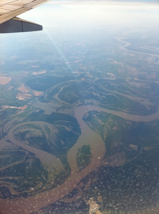 Flying from DCA to Houston this weekend over the (flooded) Mississippi