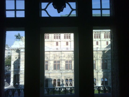 Vienna-austria-810am