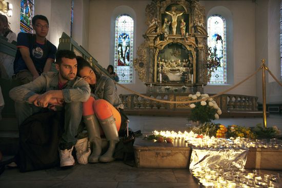 GT_NORWAYMOURNERS_110727 GT_NORWAYMOURNERS_110727