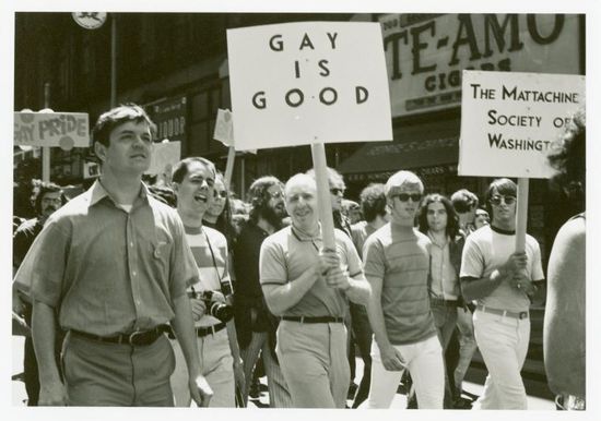 Frank-kameny-and-mattachine-society-of-washington-members-marching-1970 Frank-kameny-and-mattachine-society-of-washington-members-marching-1970