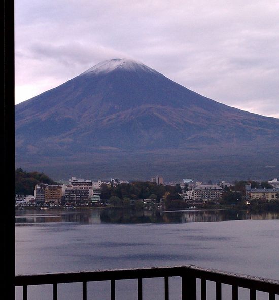 Kawaguchiko-Japan-635am
