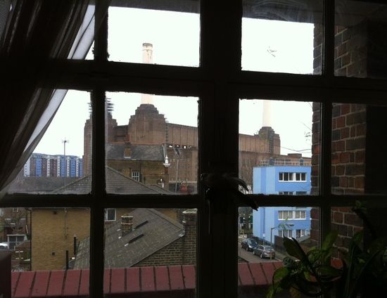 Battersea-London-England-945am