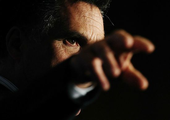 GT-ROMNEY-CLAW-120128