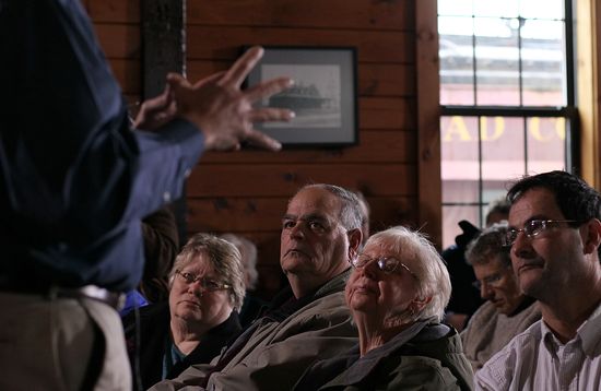 GT-SANTORUM-FACES-120105 GT-SANTORUM-FACES-120105