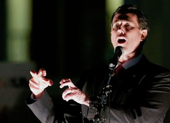 GT_SANTORUM-WA_120215