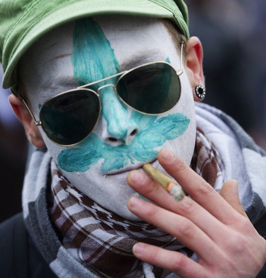 GT_FACE-SMOKER_120420