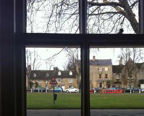 Witney, England - 9-12am