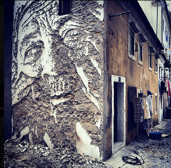 Vhils1