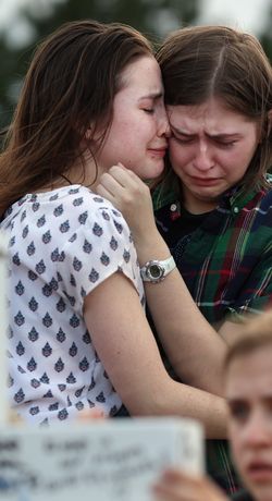 GT_AURORA-DAUGHTERS_120724