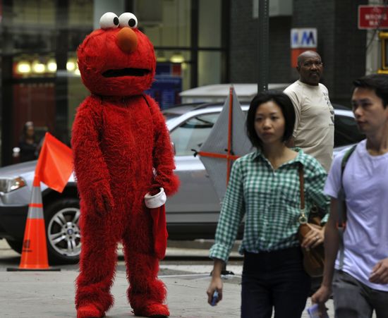 GT_ELMO_121004 GT_ELMO_121004