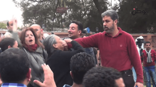 Egypt screencap man silencing woman