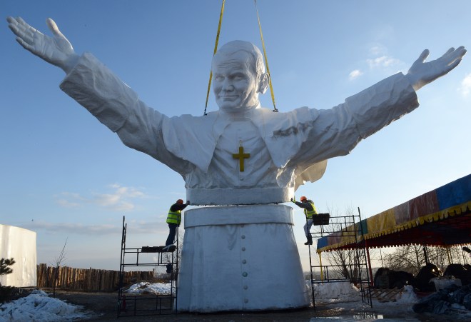 POLAND-RELIGION-POPE JOHN PAUL II-SCULPTURE