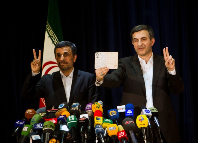IRAN-VOTE-REGISTRATION-MASHAIE
