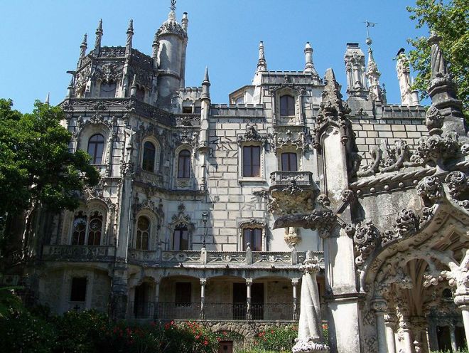 798px-Palacio-da-Regaleira1_Sintra_Set-07