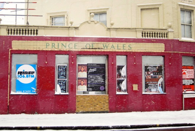 8401237239_735935c2ec_c