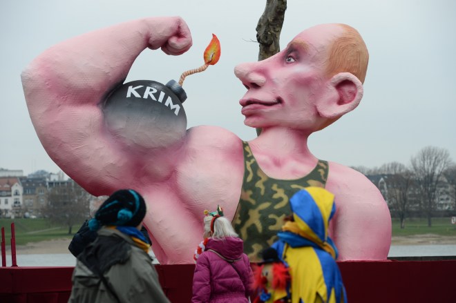GERMANY-CARNIVAL-ROSE-MONDAY-STREET-PARADE