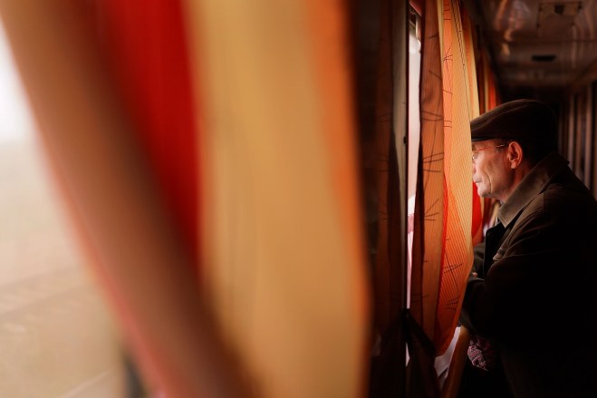 Ukraine Tense As Armed Standoff in Crimea Escalates