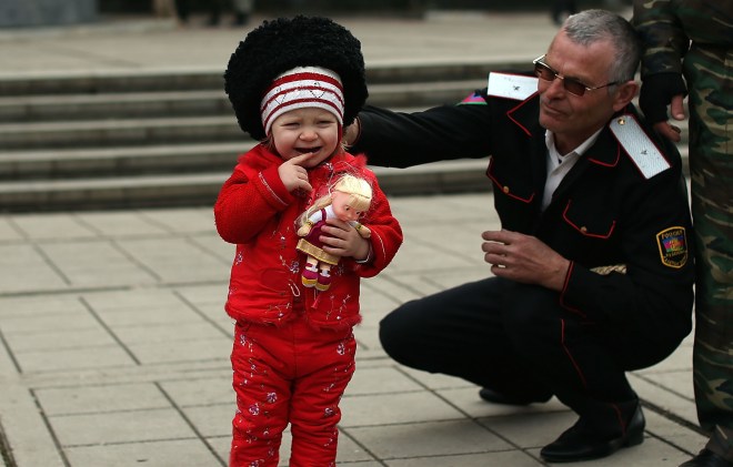 Tensions Grow In Crimea As Diplomatic Talks Continue