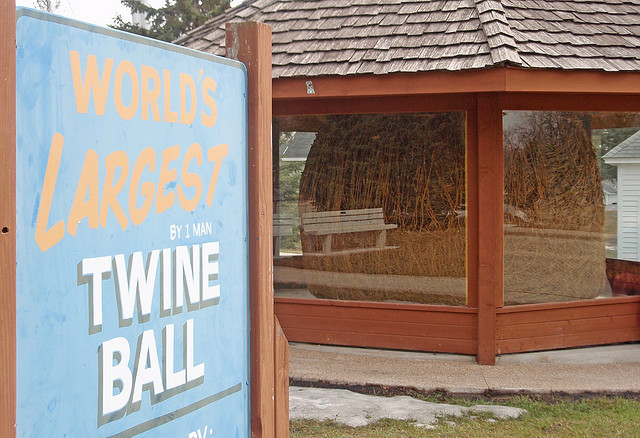 2394372803_60555088f2_z