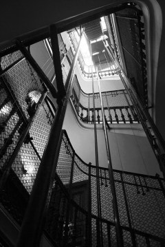 2551038097_9ba7d4635e_z