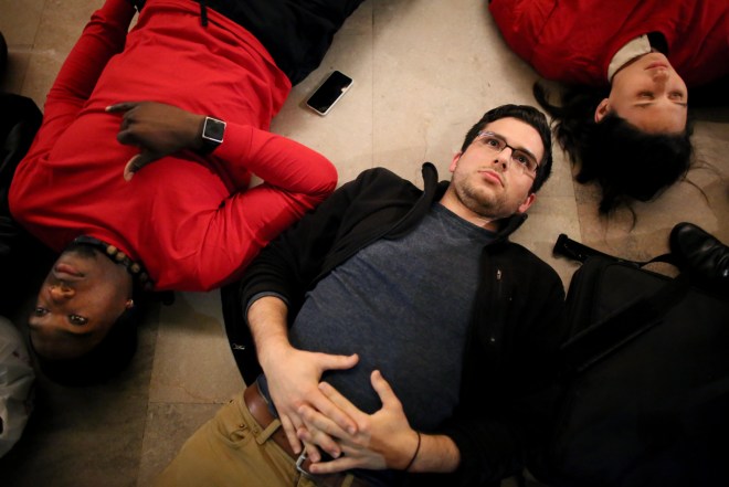 Grand Jury Declines To Indict NYPD Officer In Eric Garner Death