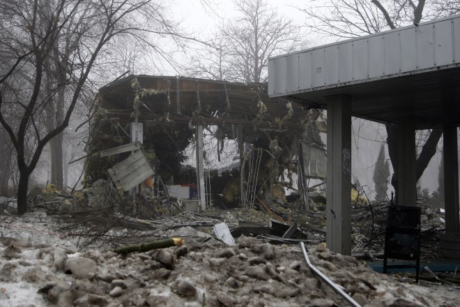 Clashes with pro-Russian separatists in Donetsk